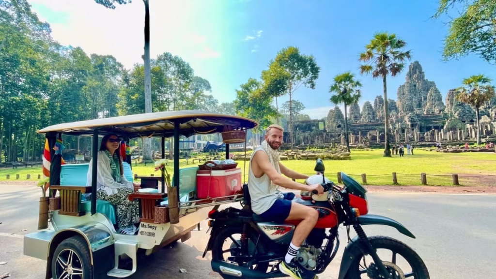 Angkor tour with breakfast or lunch